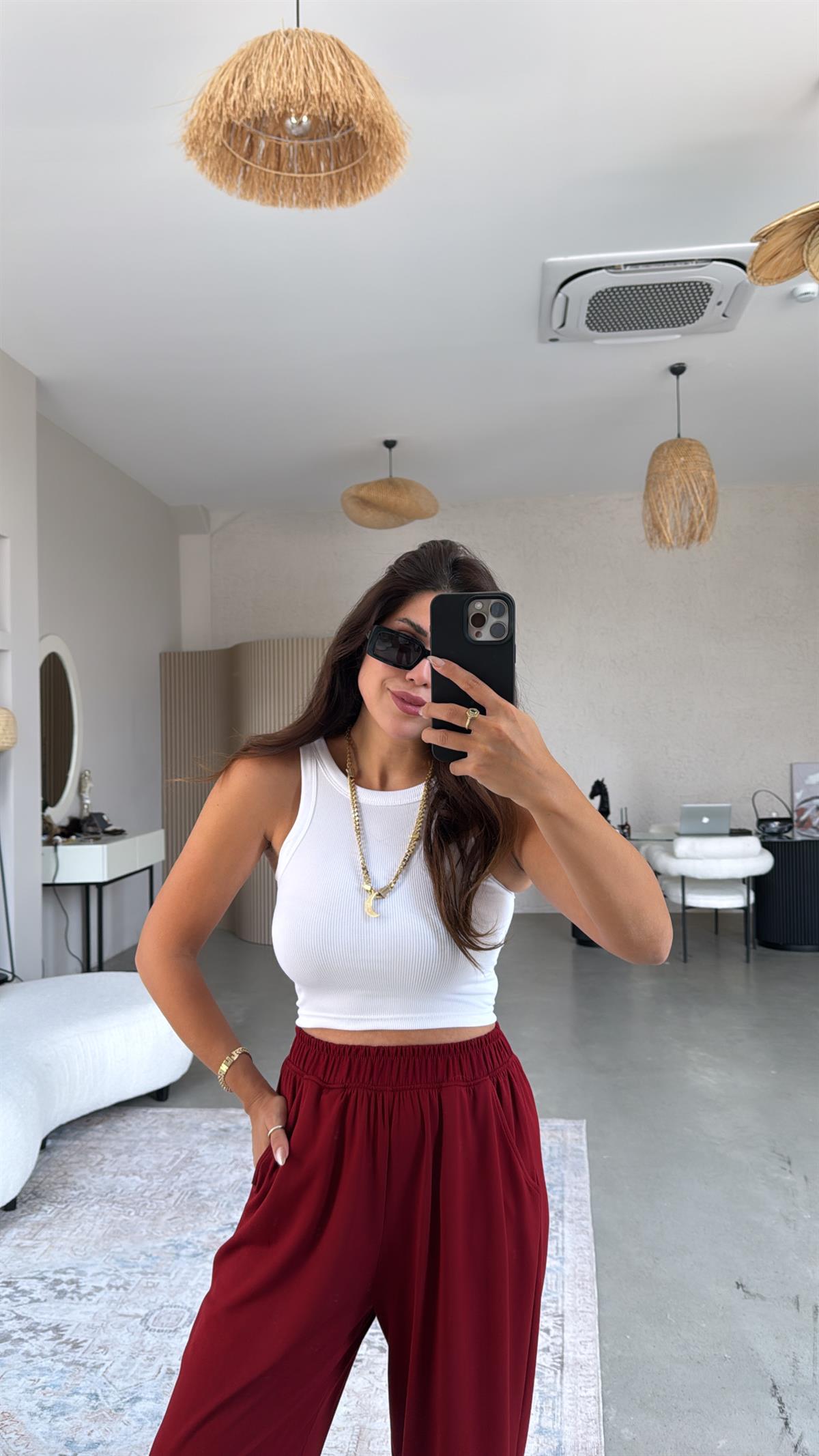 Beyaz Zr Model Crop Ribana Atlet