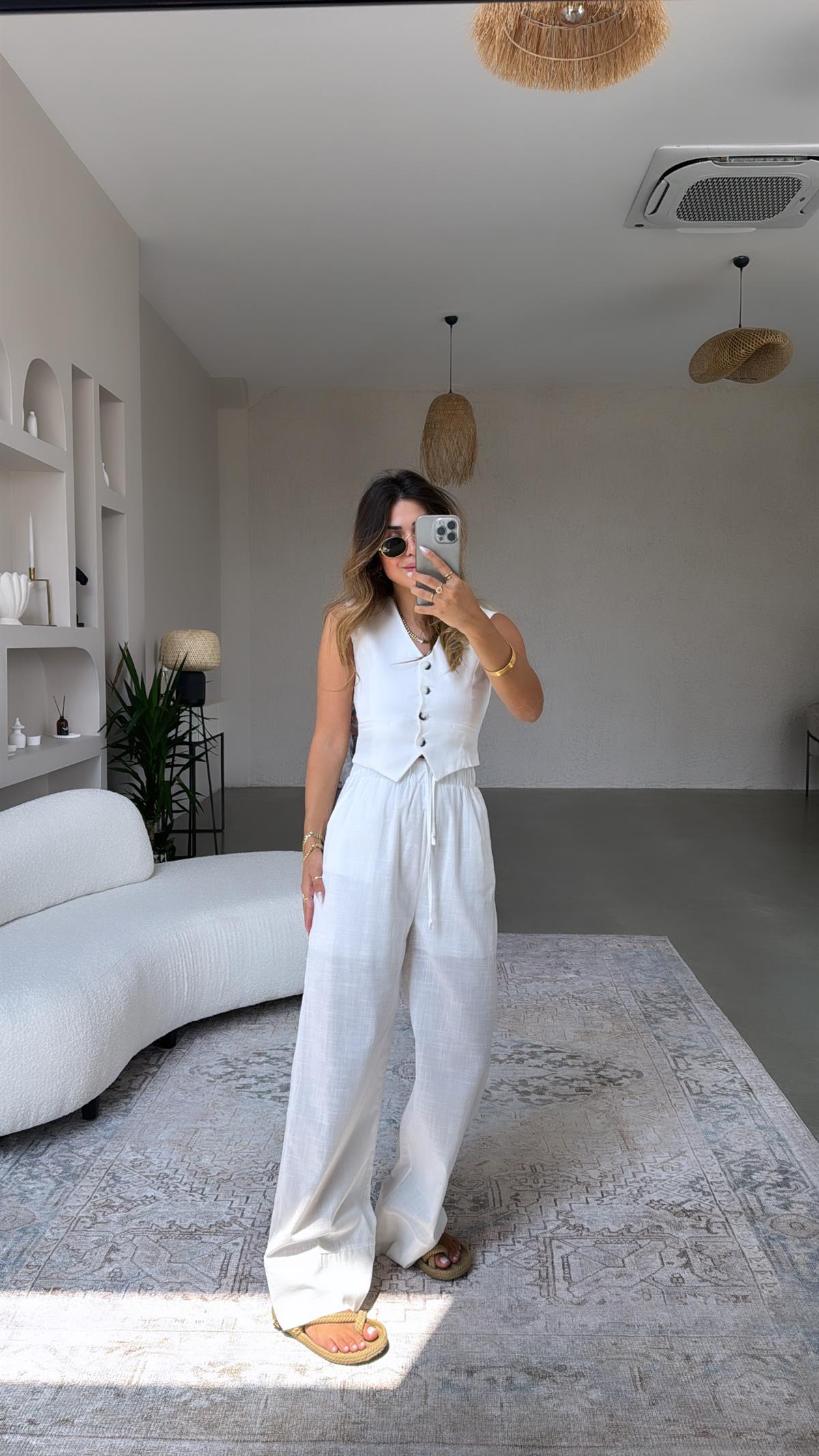 Beyaz ZR Yelekli Keten Takım