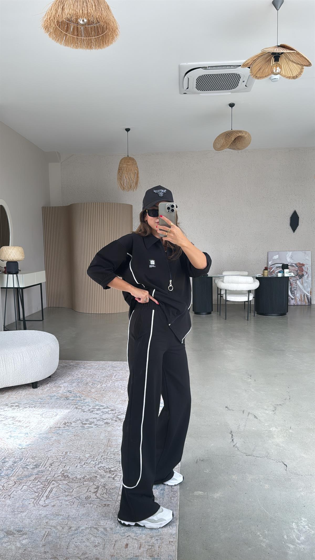 Biyeli Fermuarlı Ceketli Takım