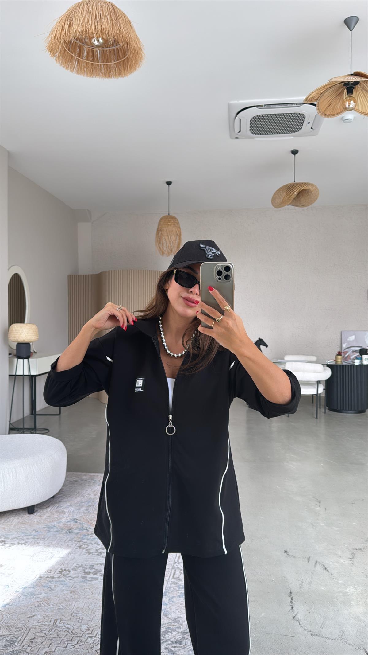 Biyeli Fermuarlı Ceketli Takım