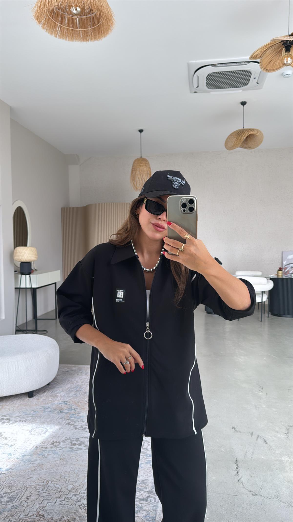 Biyeli Fermuarlı Ceketli Takım