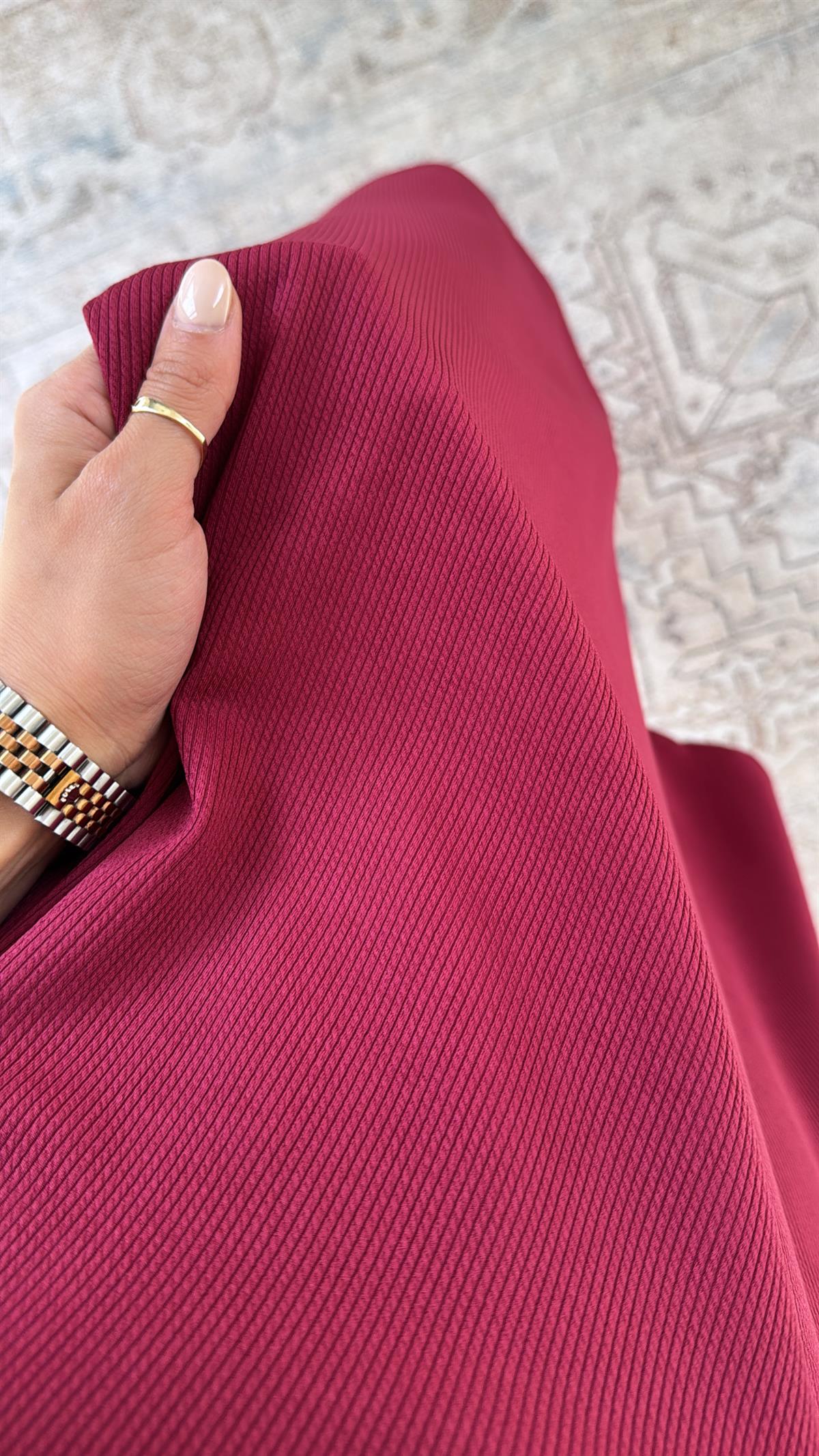 Bordo Askılı Kaşkorse Elbise