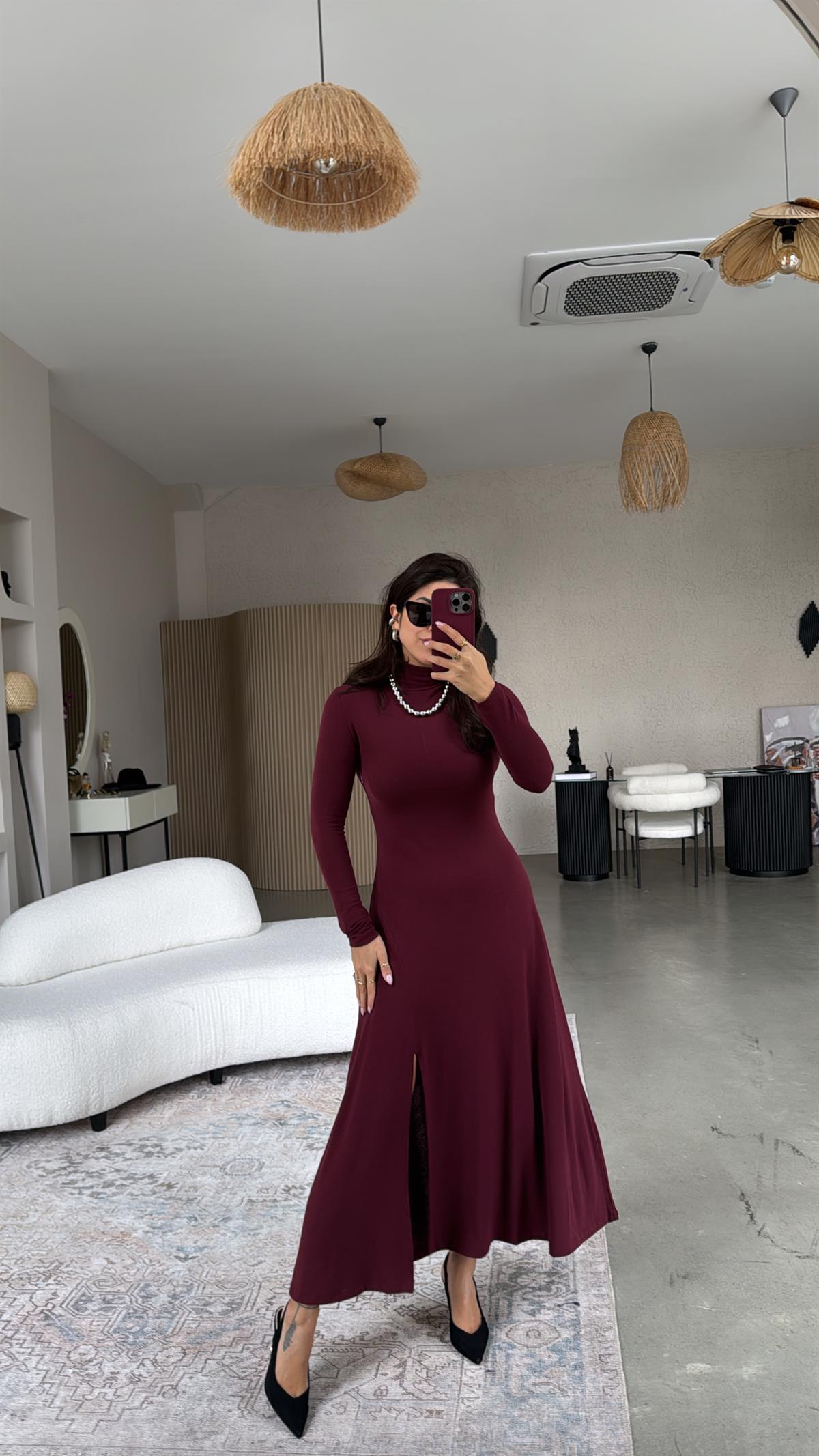 Bordo Balıkçı Çilek Triko Yırtmaçlı Elbise