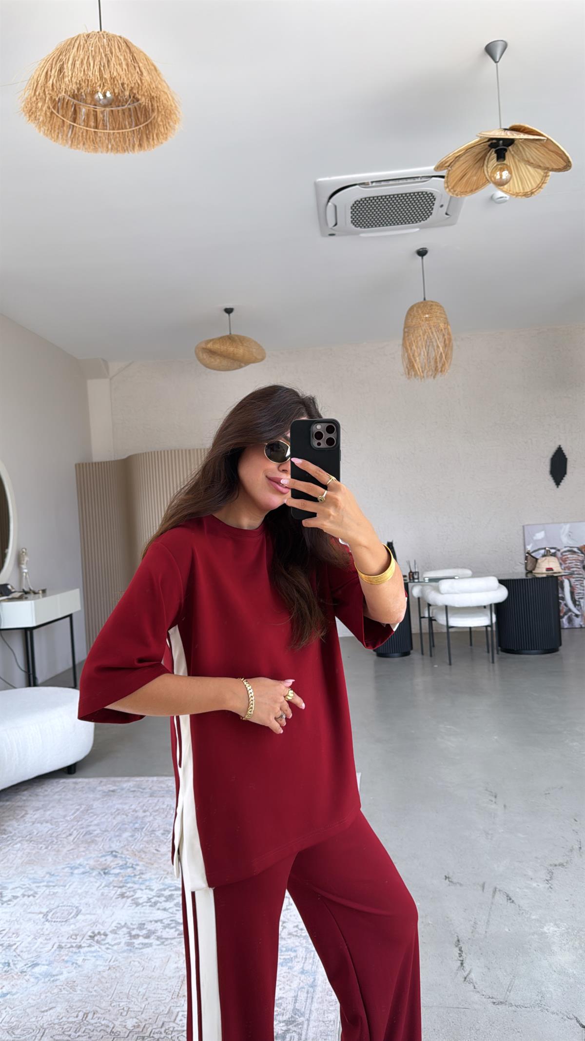 Bordo Çift Şeritli Yırtmaçlı Modal Takım