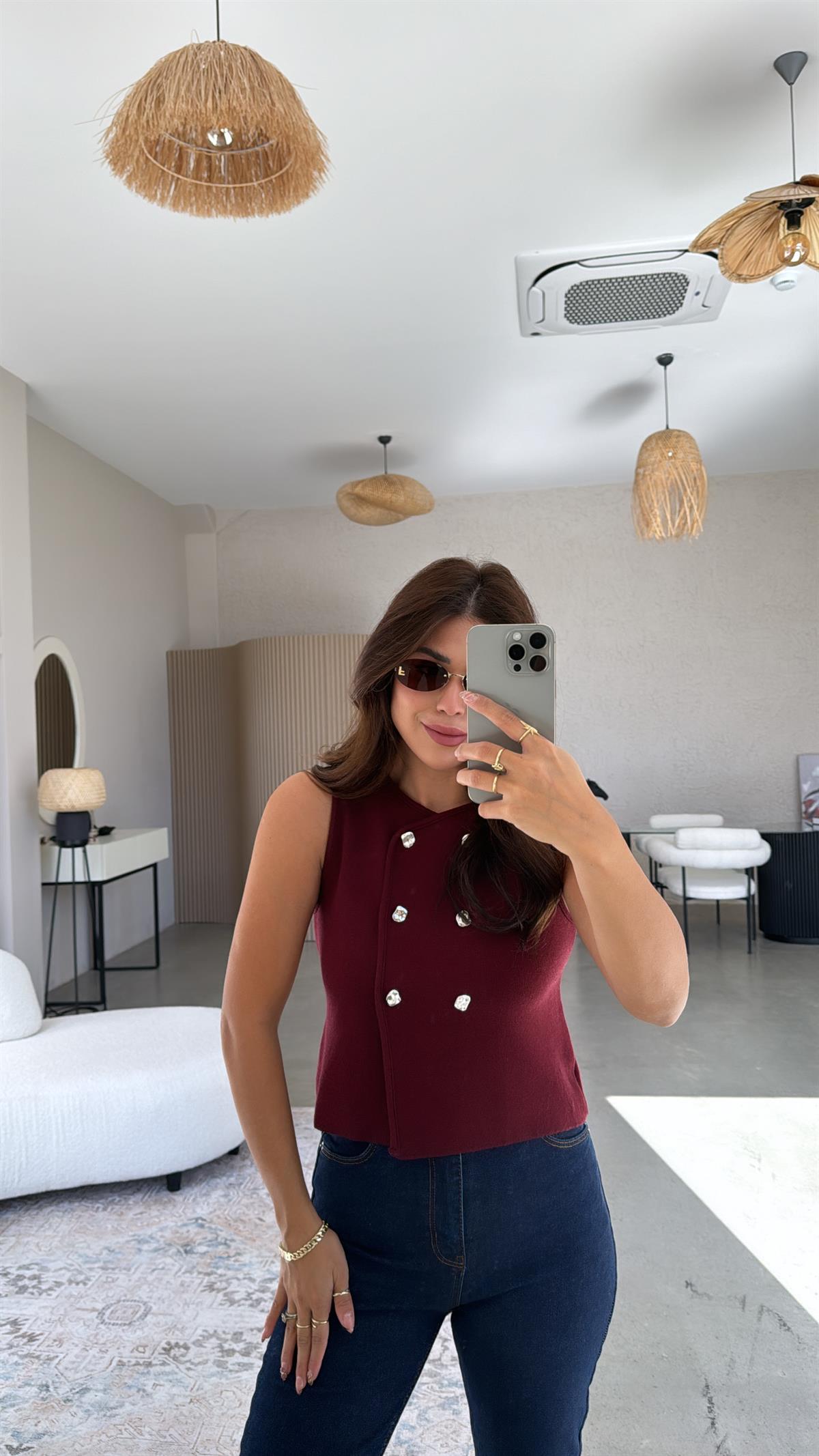 Bordo Çift Sıra Düğmeli Triko Yelek