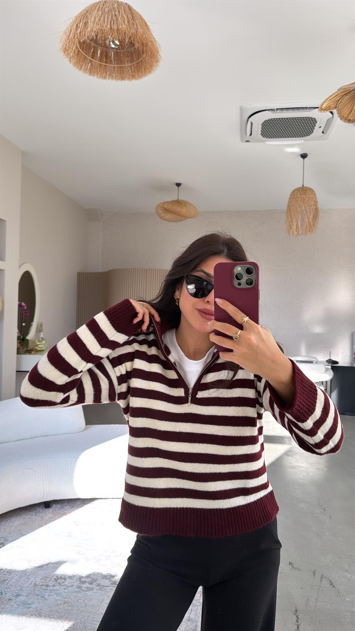 Bordo Çizgili Fermuarlı Yakalı Kazak