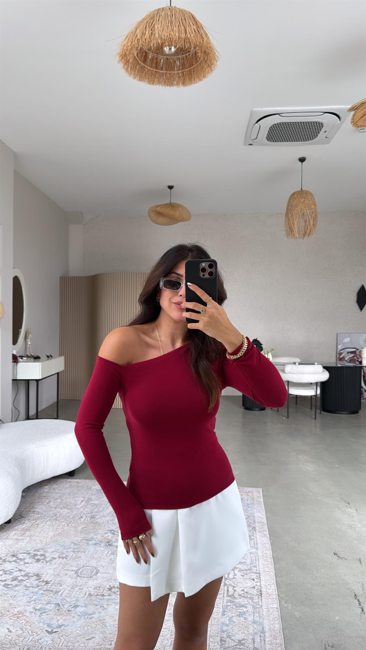 Bordo İthal Modal Kumaş Omzu Açık Bluz