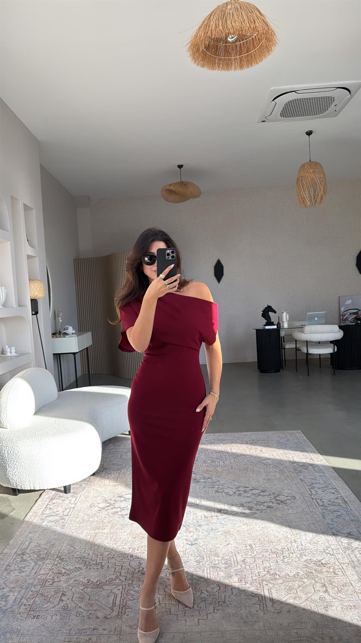 Bordo Krep Zr Model Omzu Açık Elbise