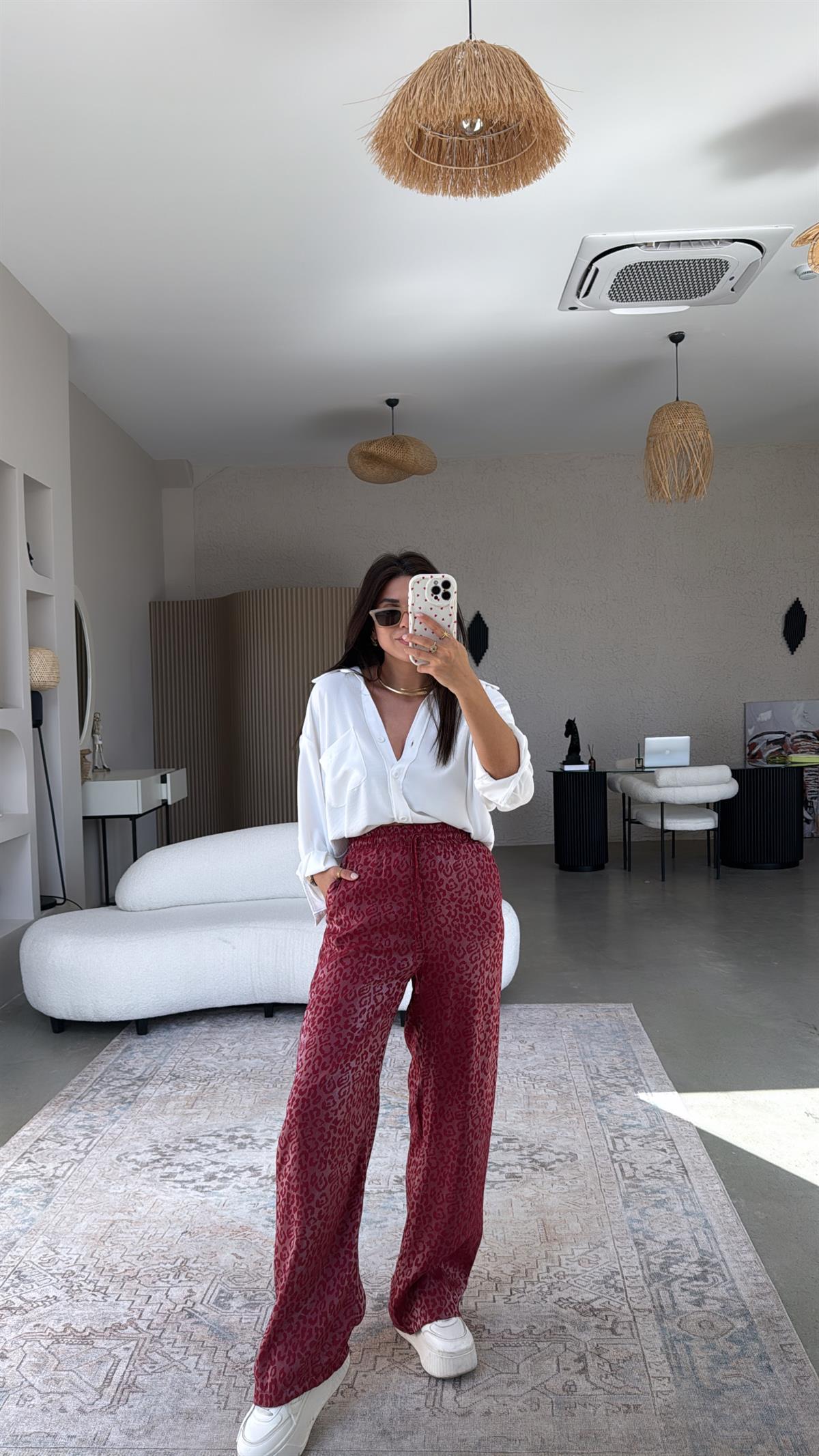 Bordo Leopar Desenli İpek Saten Pantolon