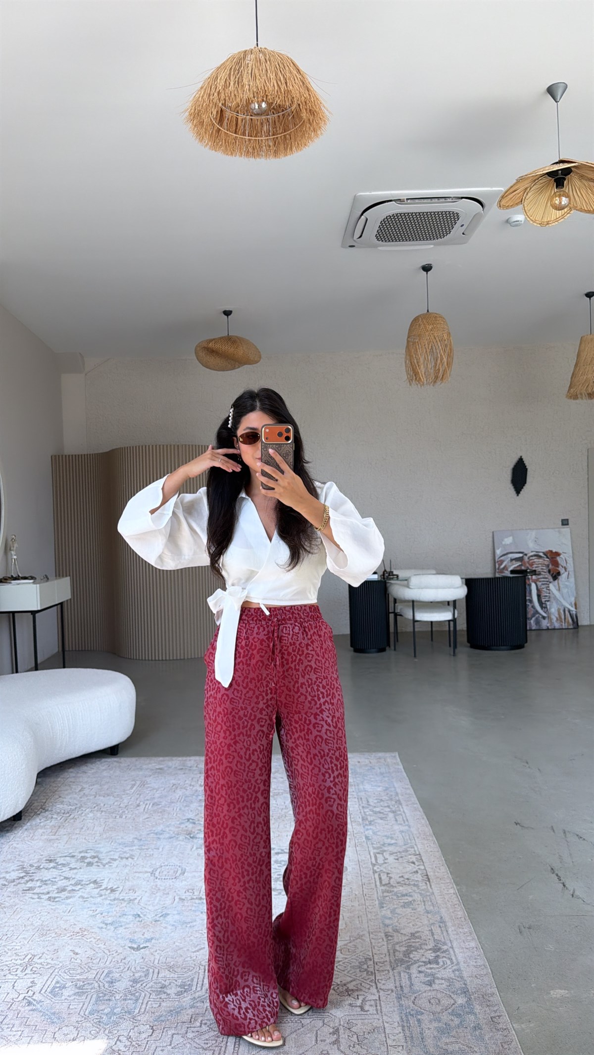 Bordo Leopar Desenli Parlak Pantolon