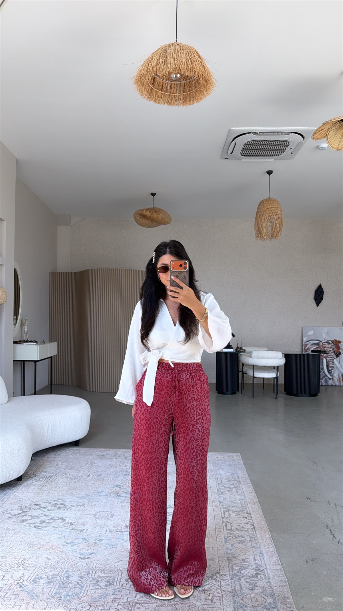 Bordo Leopar Desenli Parlak Pantolon