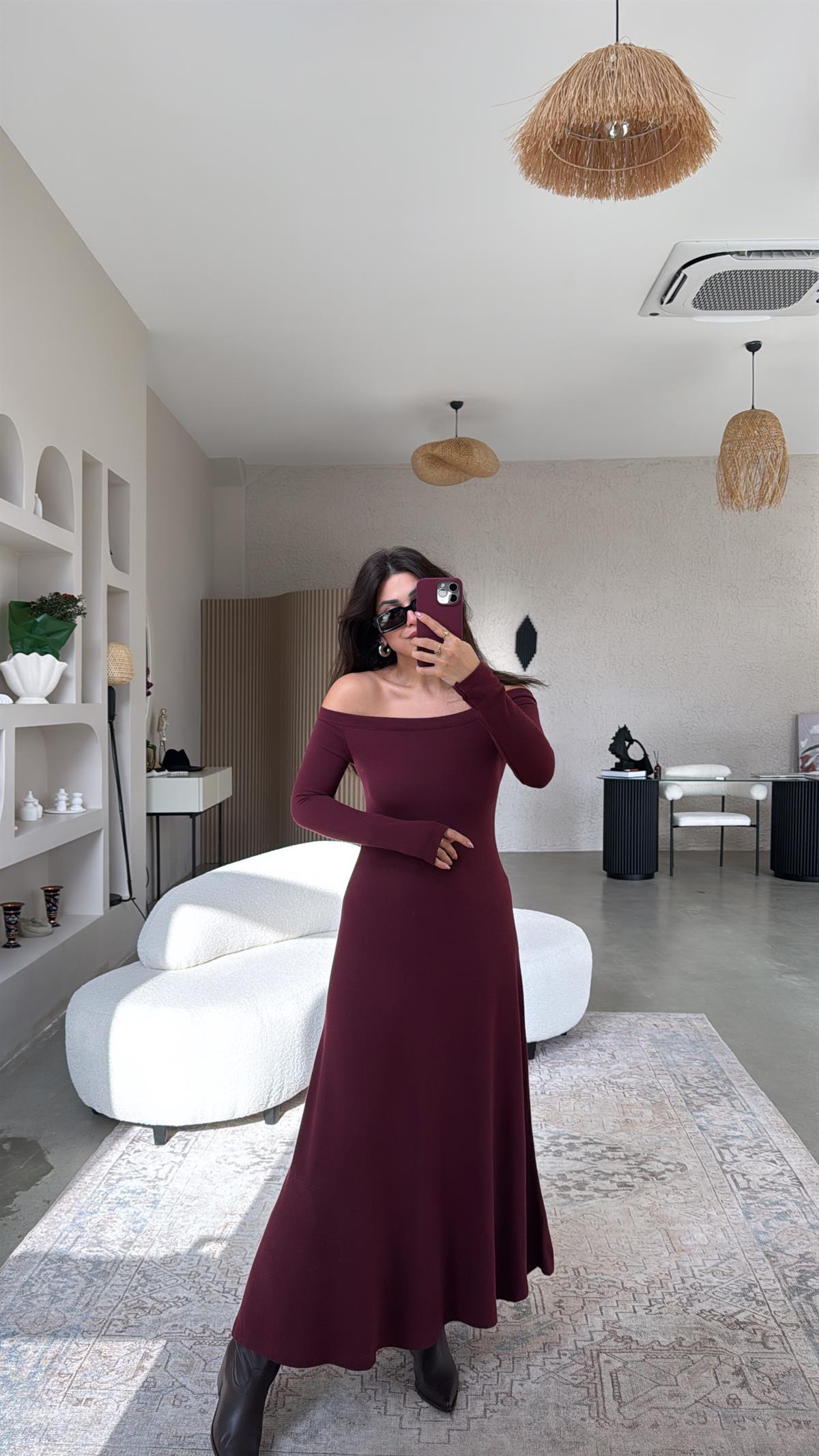 Bordo Madonna Yaka Maxi Çan Elbise