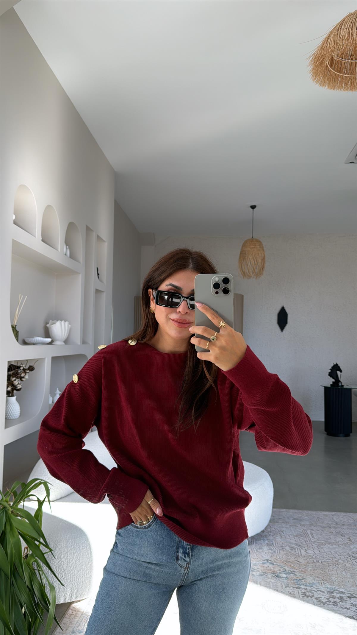 Bordo Omzu Gold Düğme Detaylı Triko