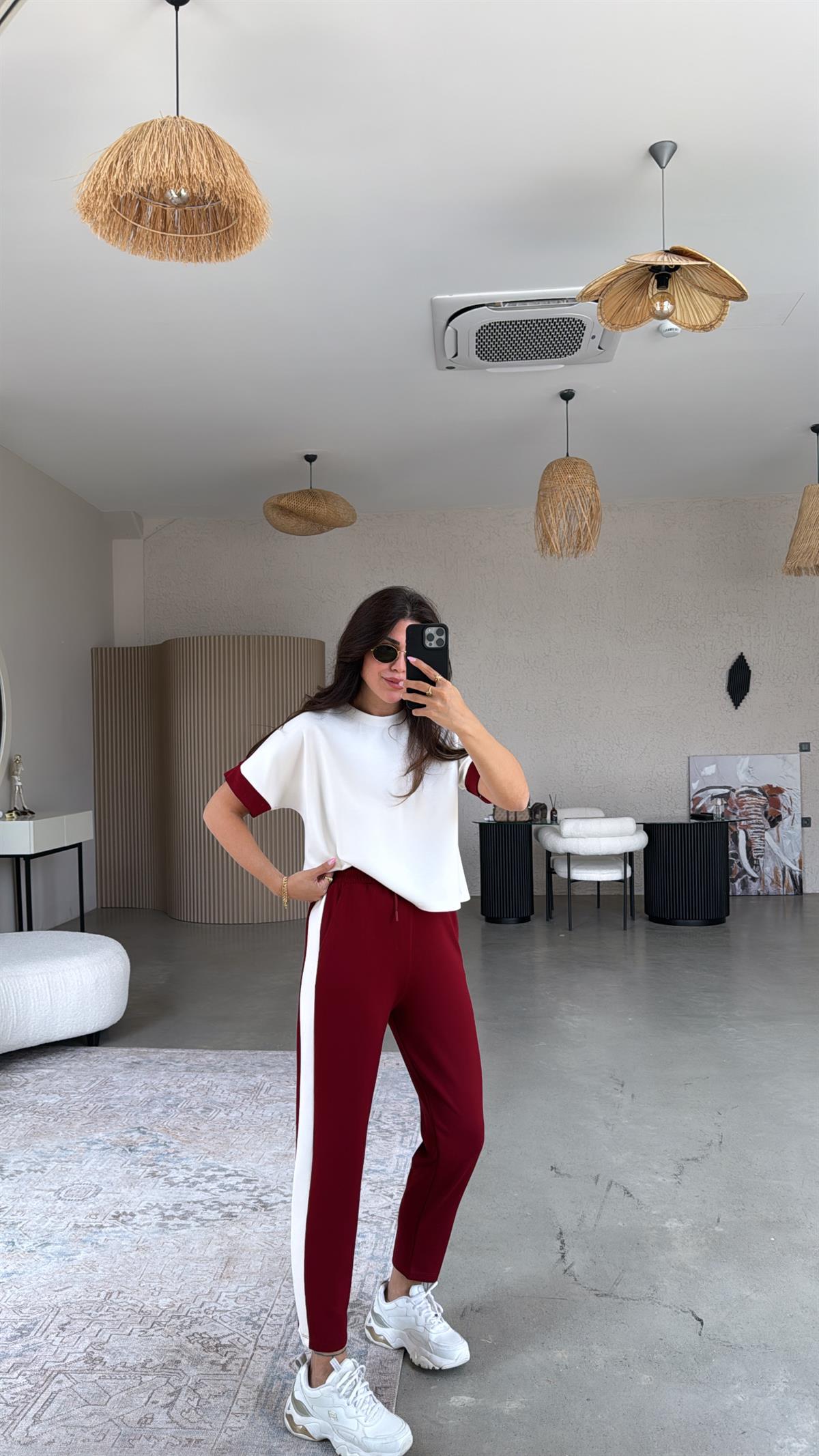 Bordo Şeritli Modal Takım