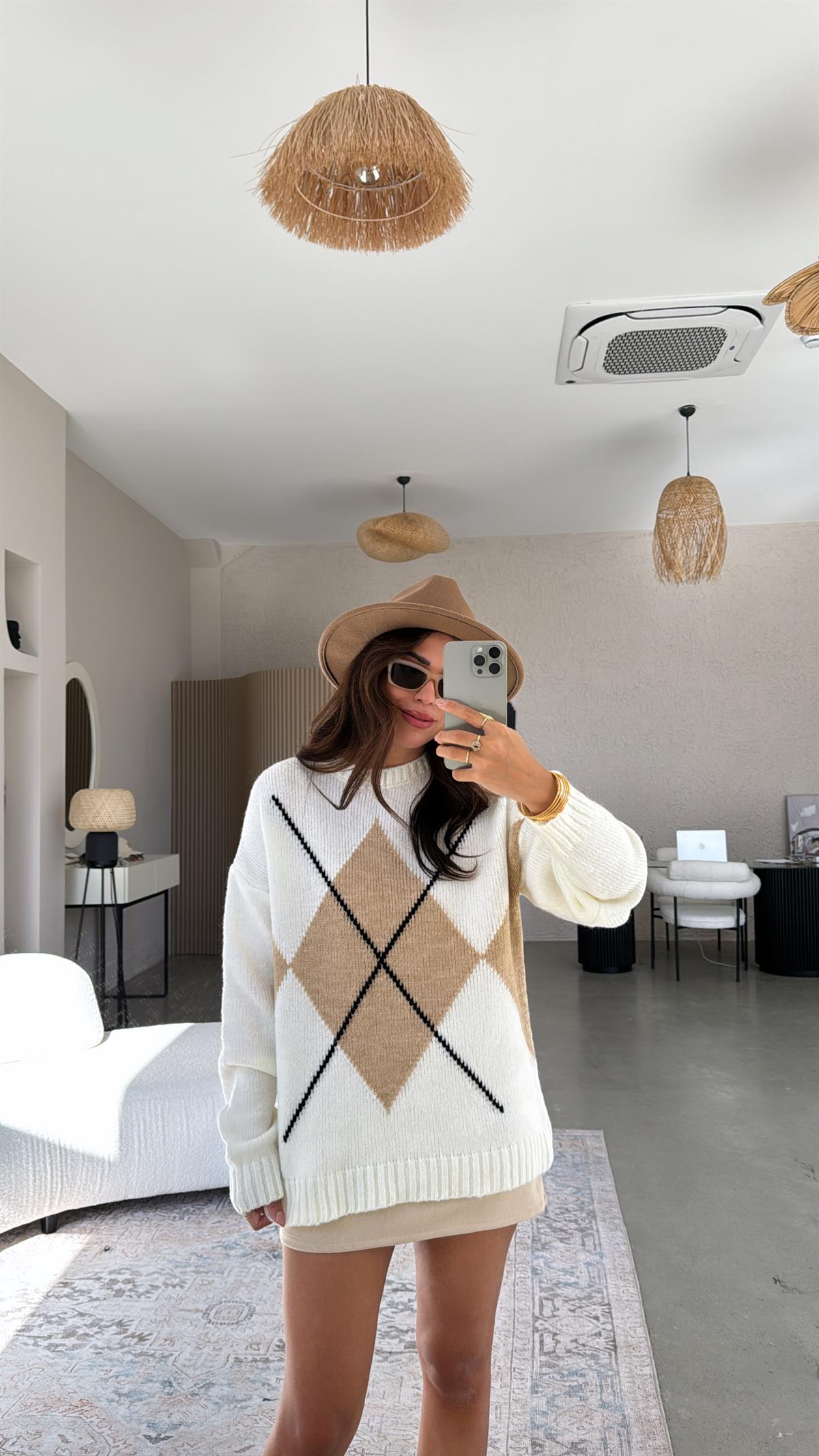 Camel Baklava Desenli Mng Kazak