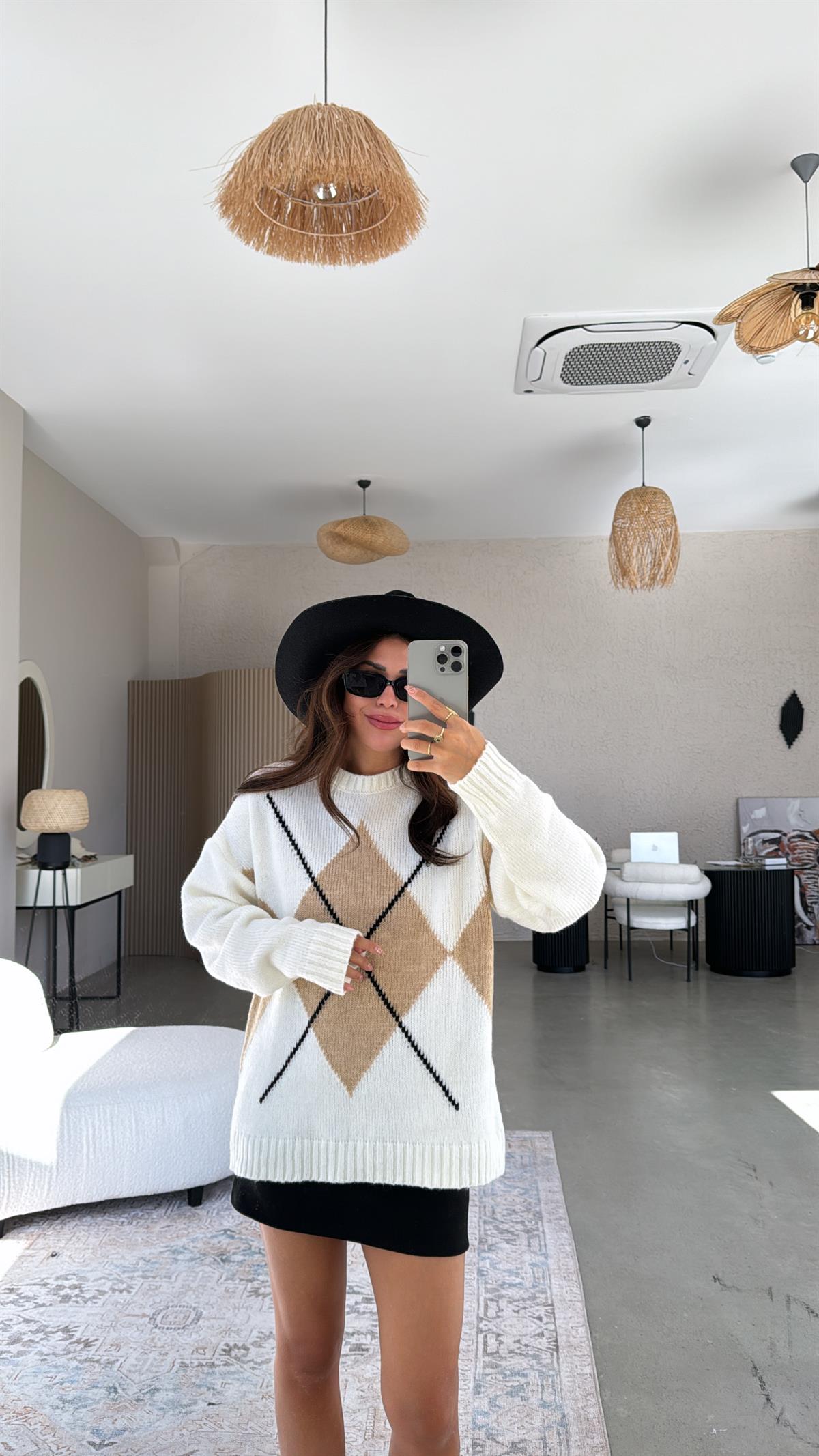 Camel Baklava Desenli Mng Kazak