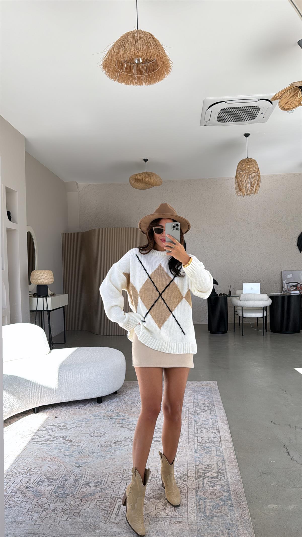 Camel Baklava Desenli Mng Kazak