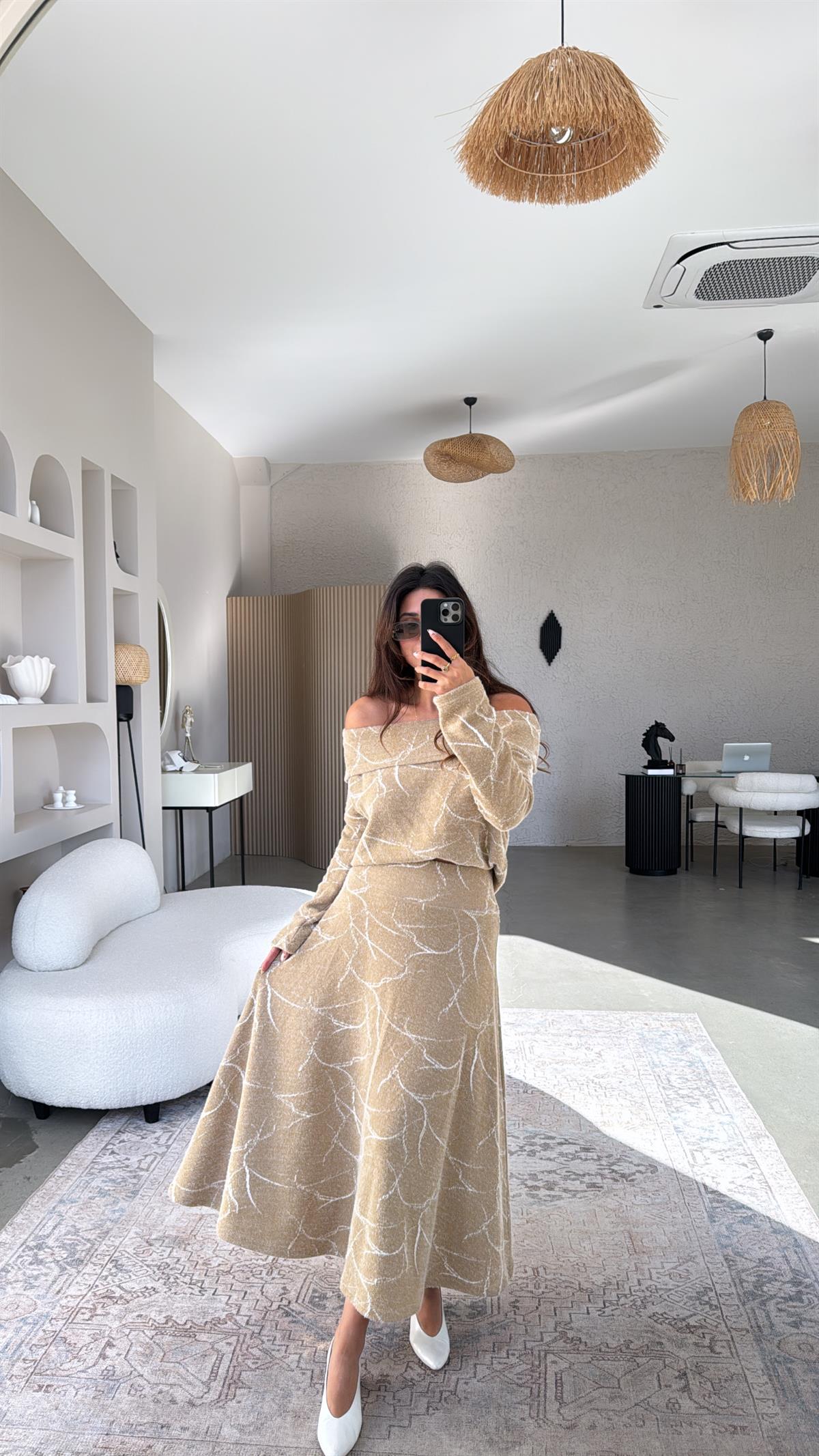 Camel Kendinden Desenli Triko Kumaş Etek Madonna Bluz Takım