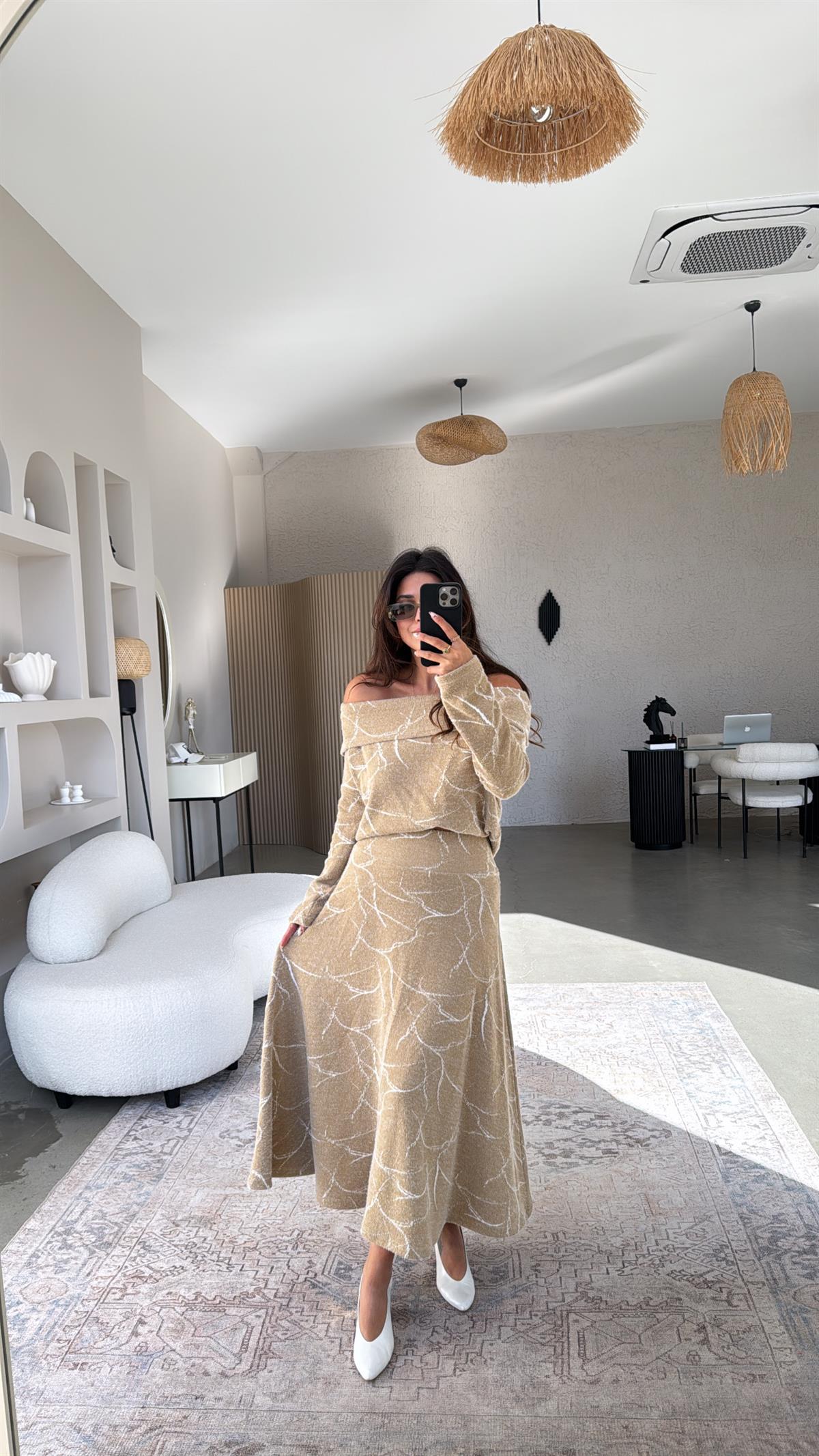 Camel Kendinden Desenli Triko Kumaş Etek Madonna Bluz Takım