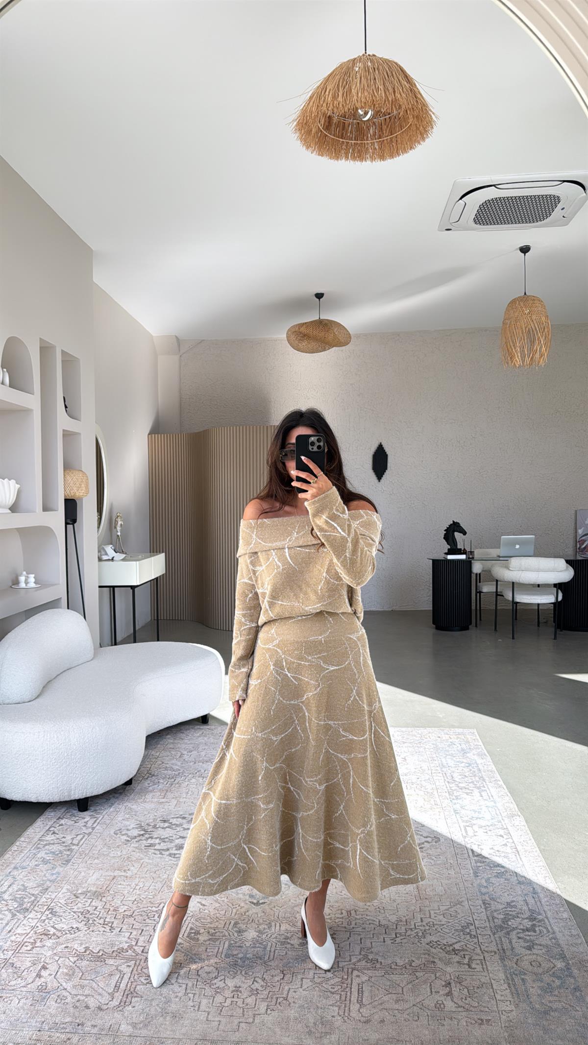 Camel Kendinden Desenli Triko Kumaş Etek Madonna Bluz Takım