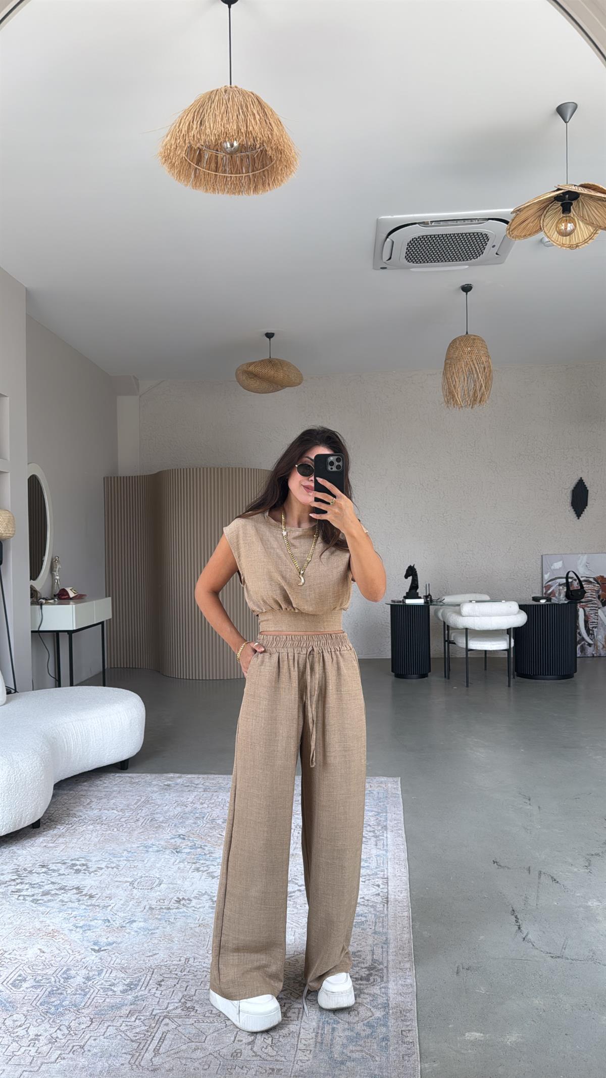 Camel Kuşak Detaylı Pantolon Bluz Takım
