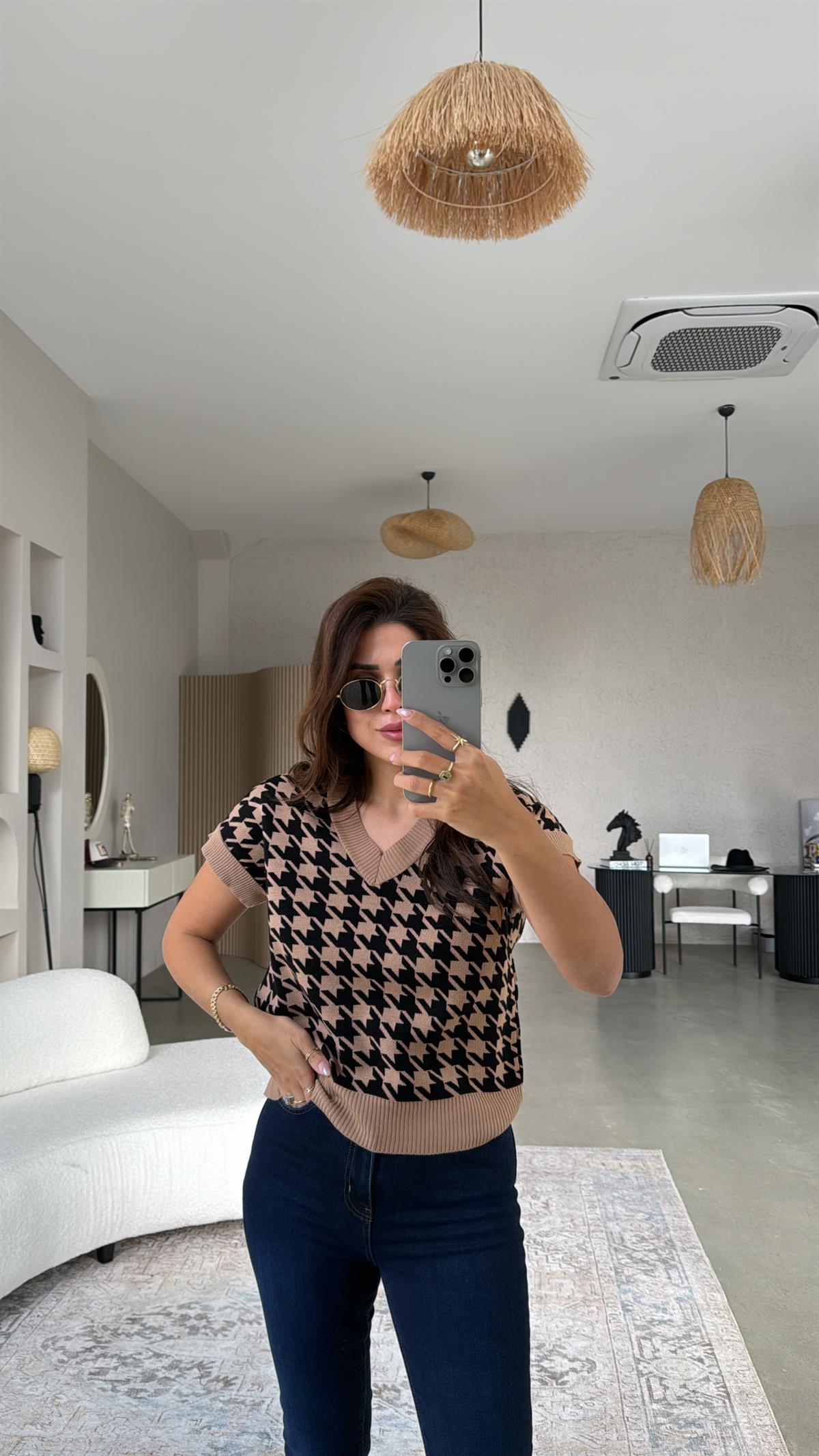 Camel Siyah Kazayağı Triko Bluz