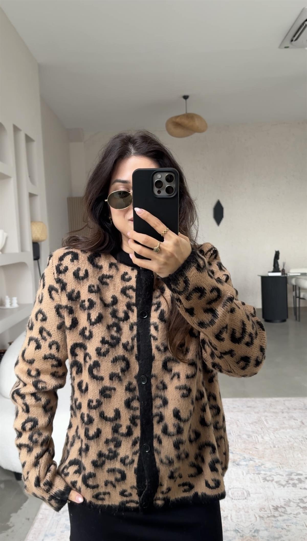 Camel Yumoş Leopar Hırka