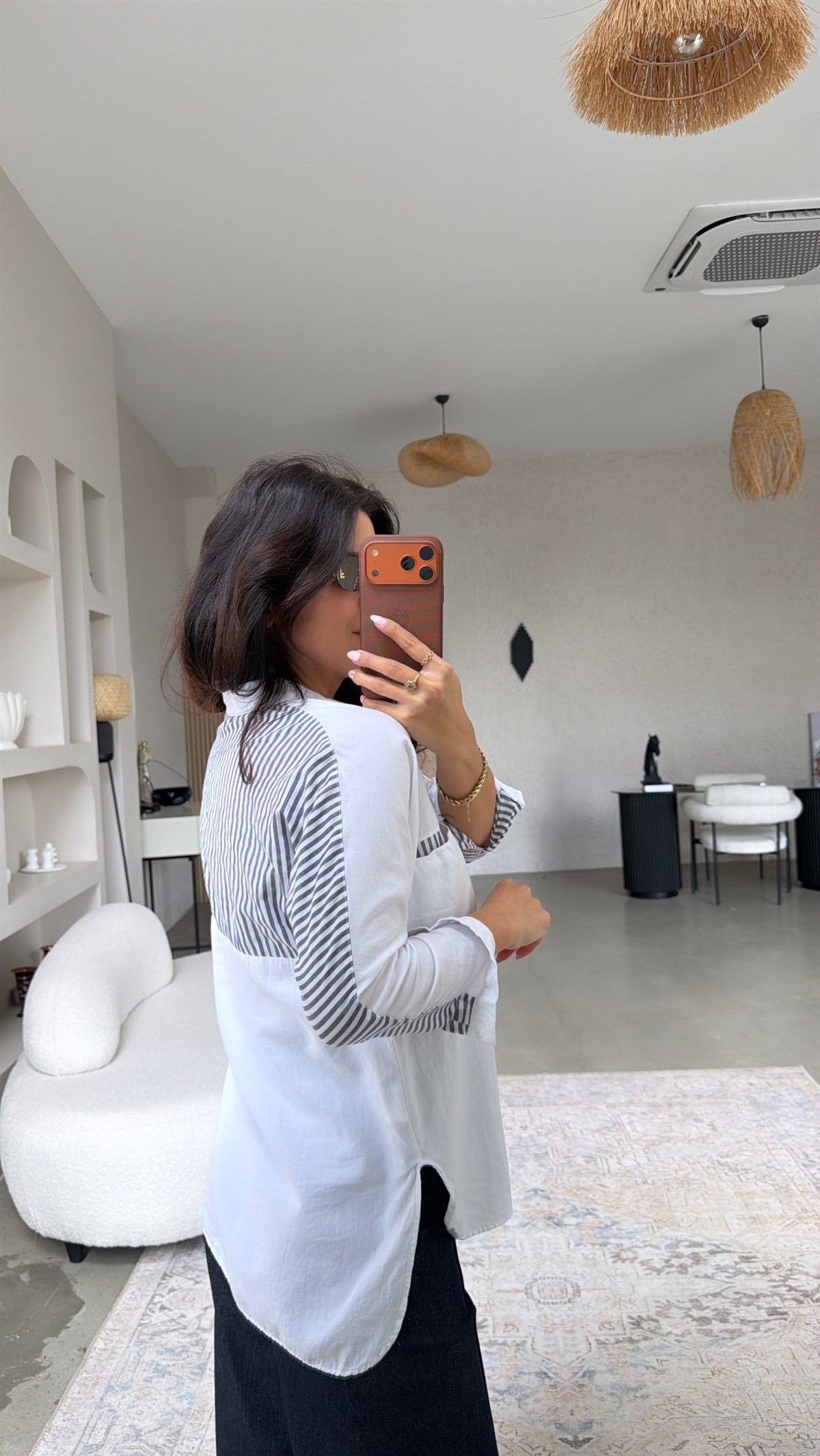 Cebi Ve Sırtı Çizgili Detaylı Premium Gömlek