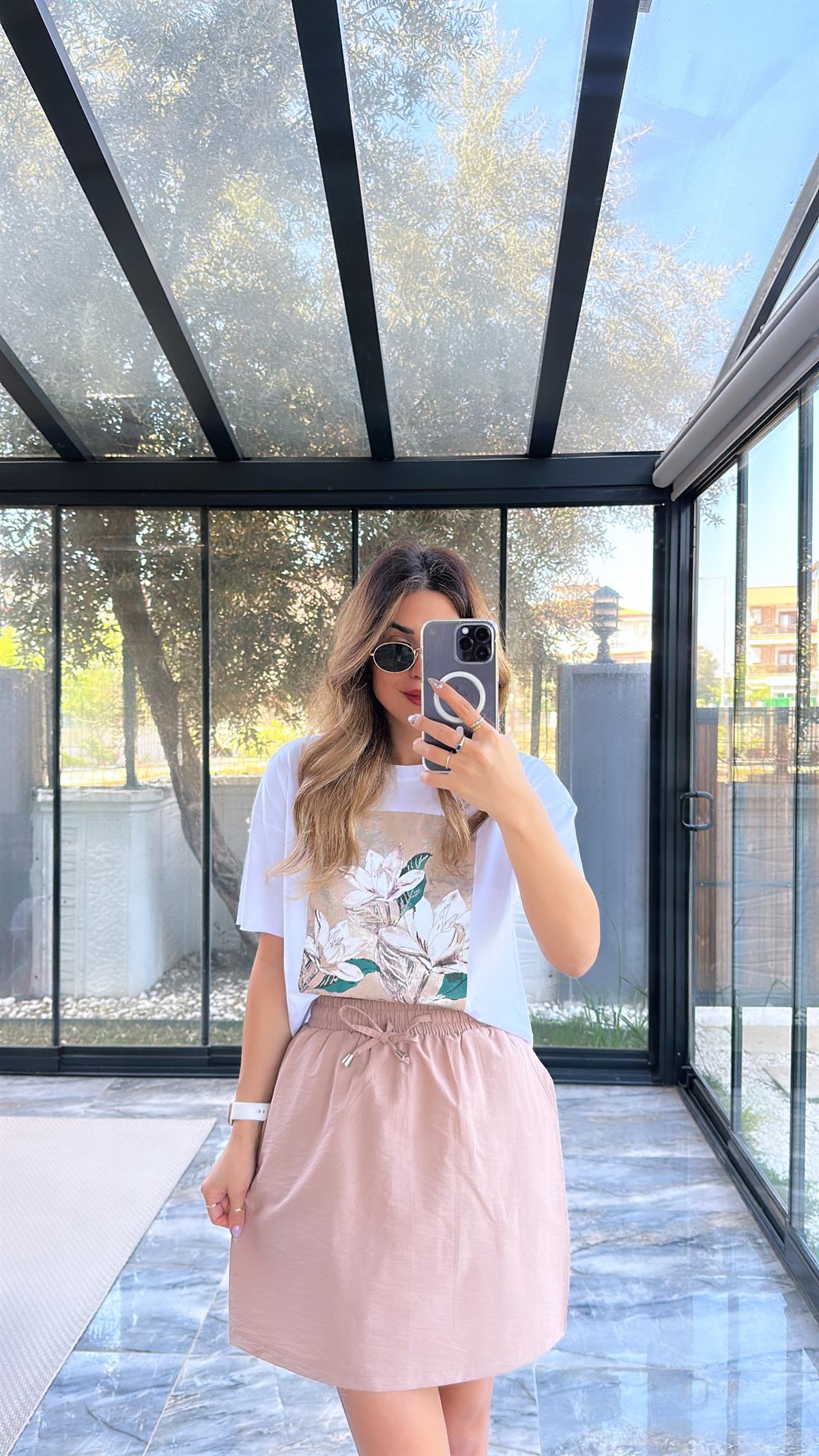 Çiçek Baskılı Bej Etek Tshirt Takım