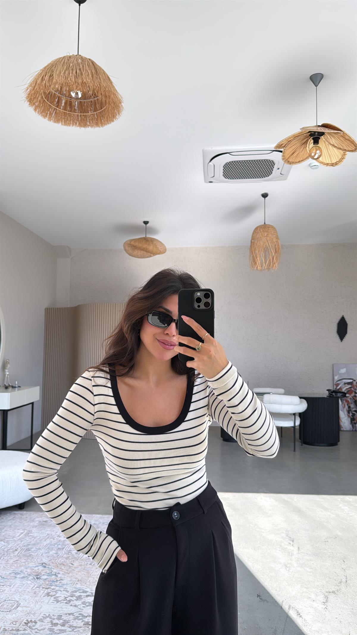 Çizgili Oval Yaka Uzun Kollu Basic