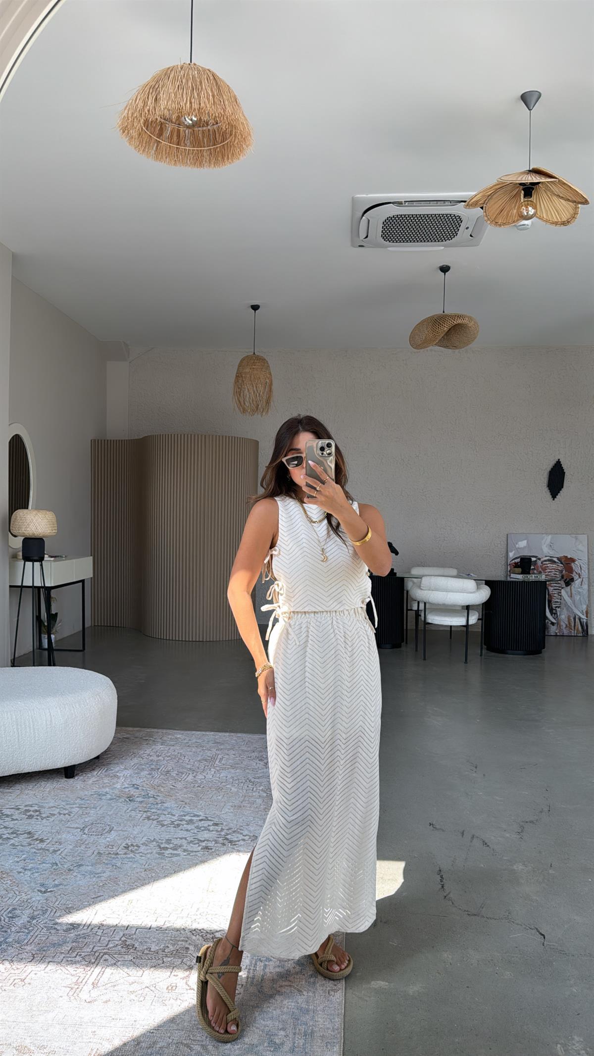 Ekru Ajurlu Etek Bluz Takım