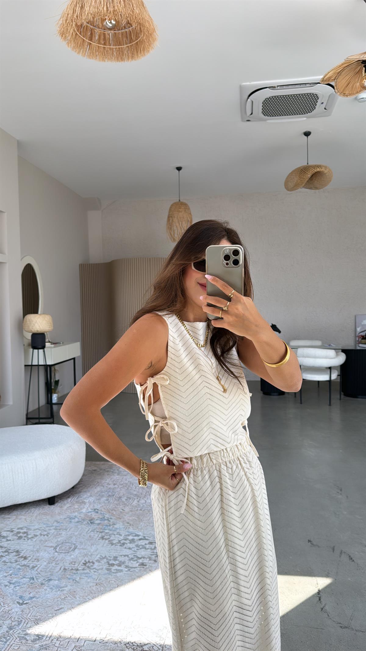 Ekru Ajurlu Etek Bluz Takım