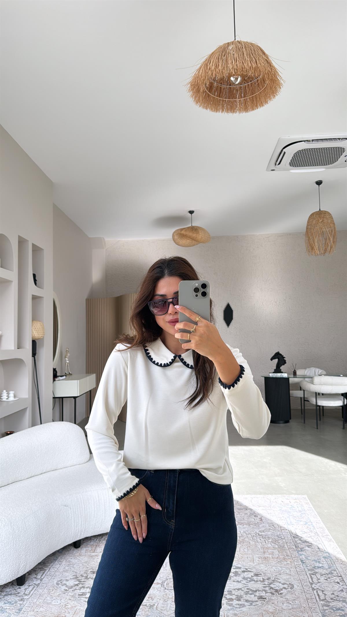 Ekru Bebek Yakalı Massi Bluz