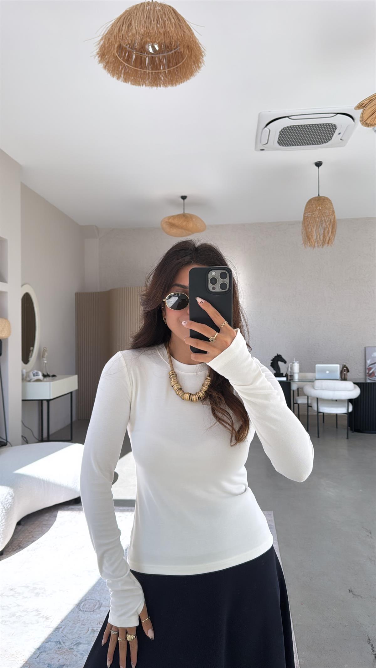 Ekru Bisiklet Yaka Parmak Geçme Bluz