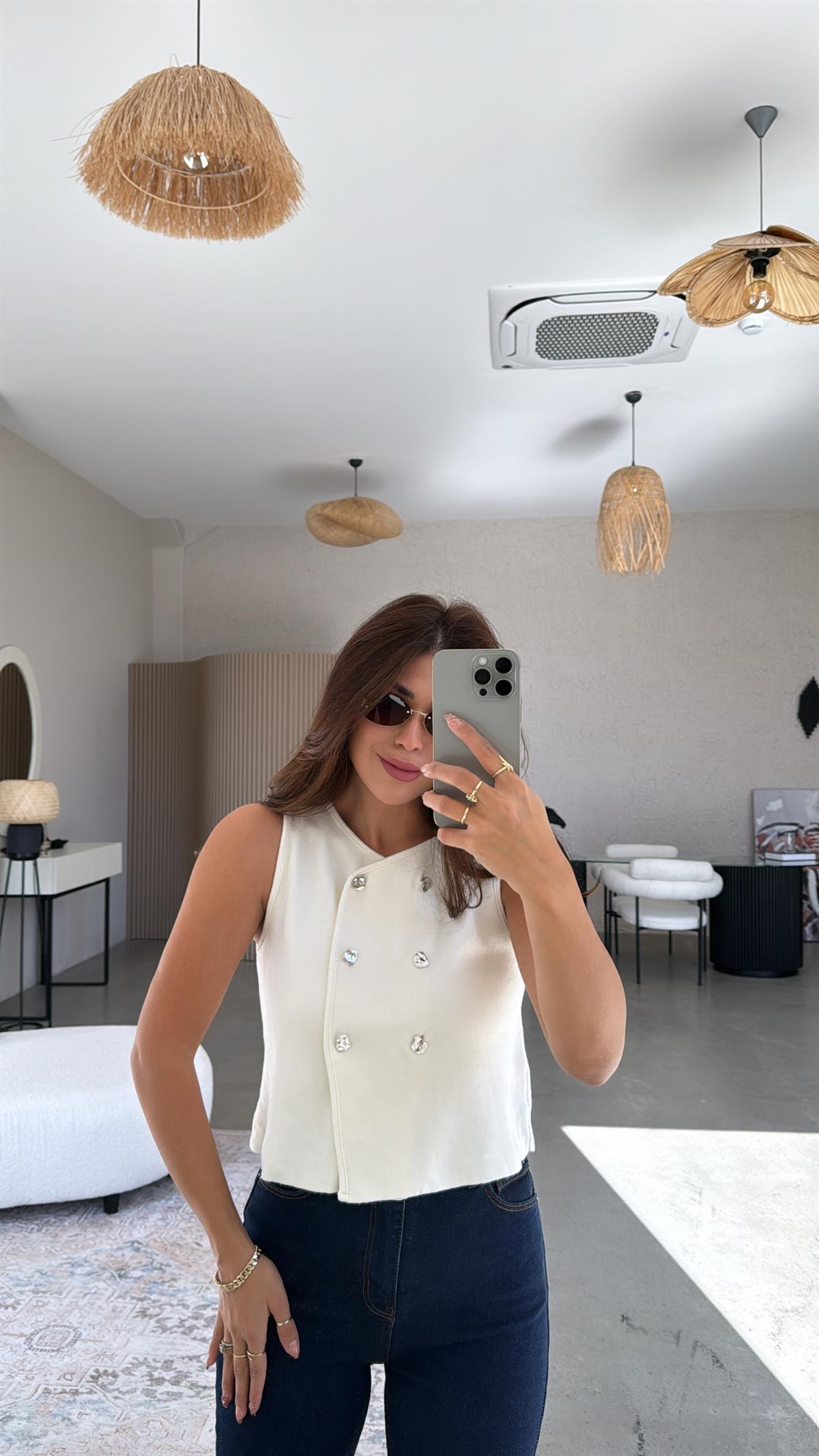 Ekru Çift Sıra Düğmeli Triko Yelek