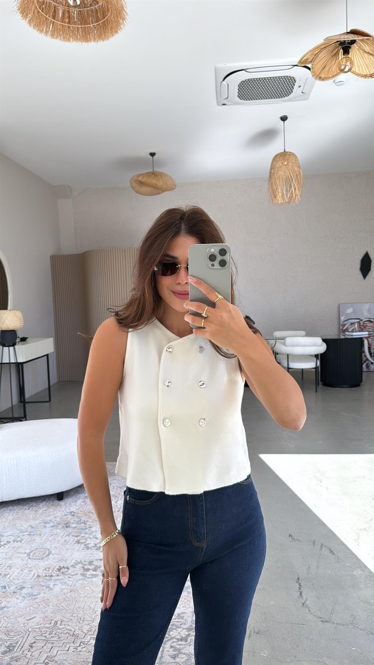 Ekru Çift Sıra Düğmeli Triko Yelek