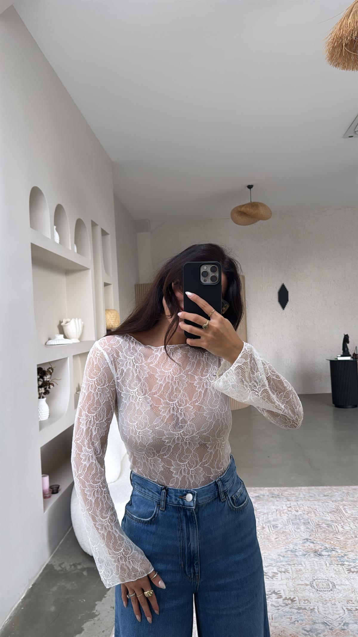Ekru Dantel Bluz
