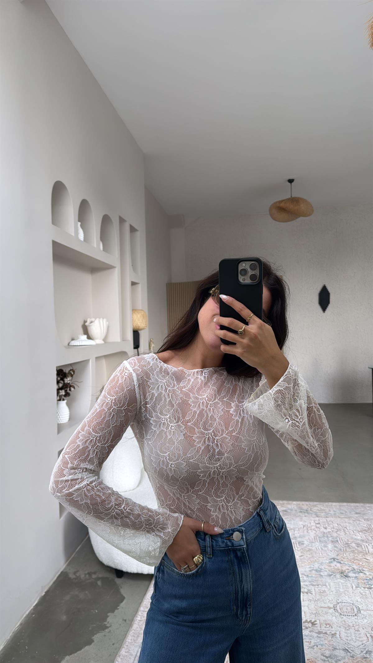 Ekru Dantel Bluz