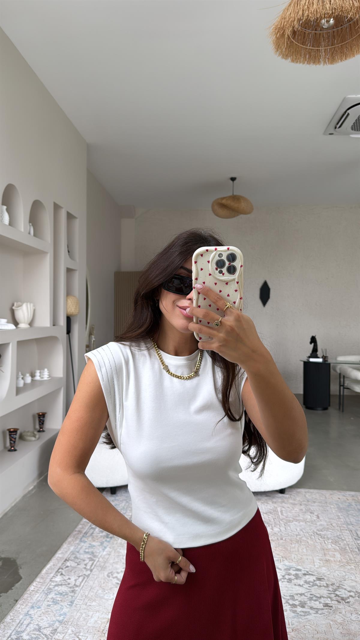 Ekru Dik Omuz Taş Sıra Tshirt