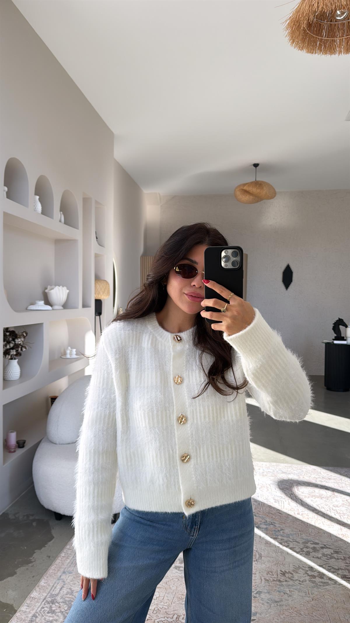 Ekru Dlv Sakallı Gold Düğmeli Yumoş Hırka