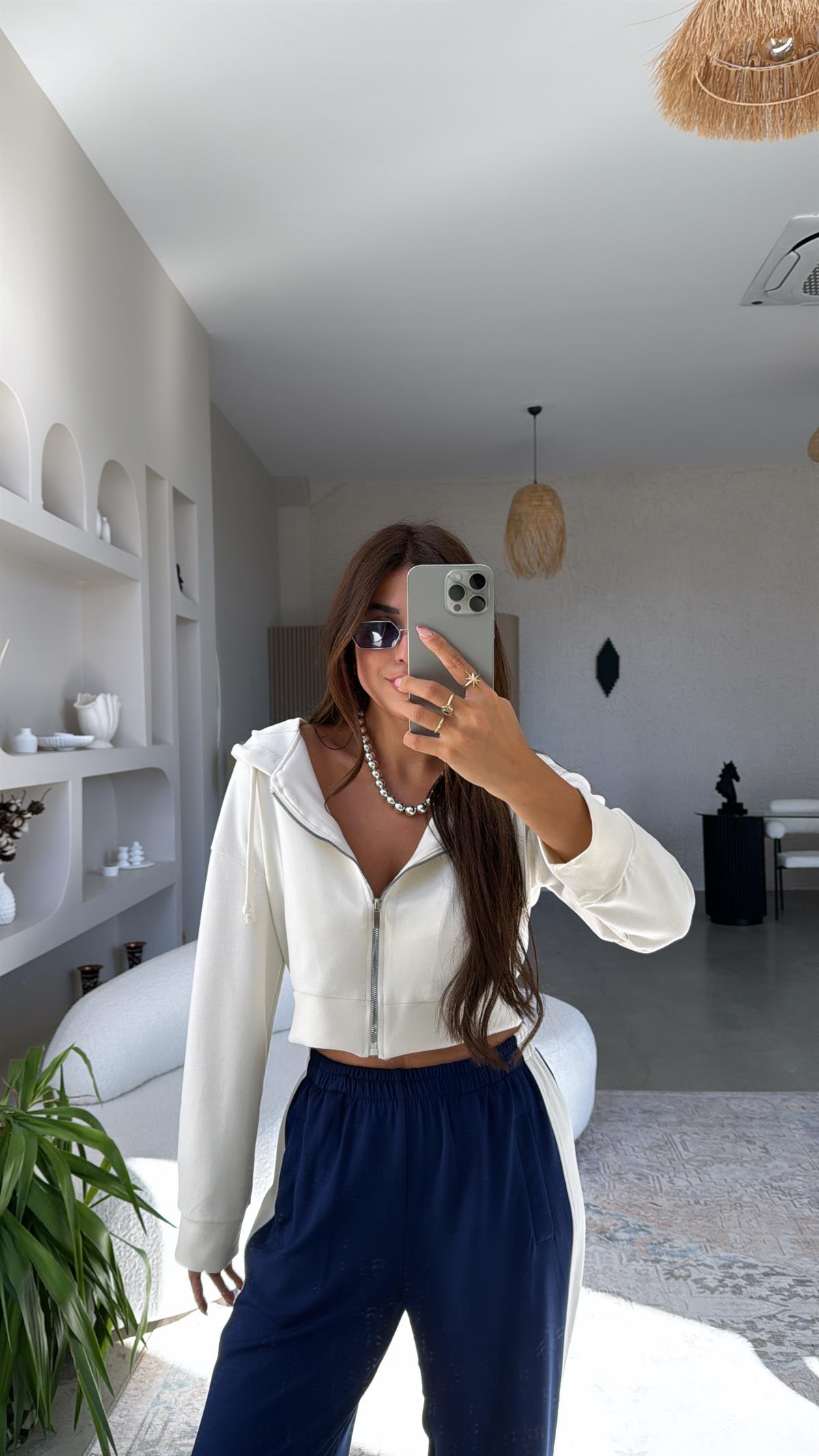 Ekru Fermuarlı Modal Kısa Ceket