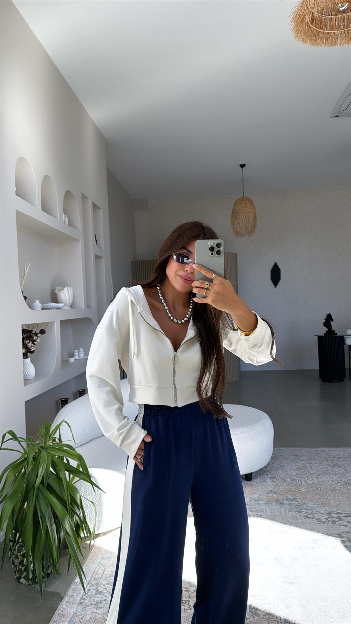 Ekru Fermuarlı Modal Kısa Ceket