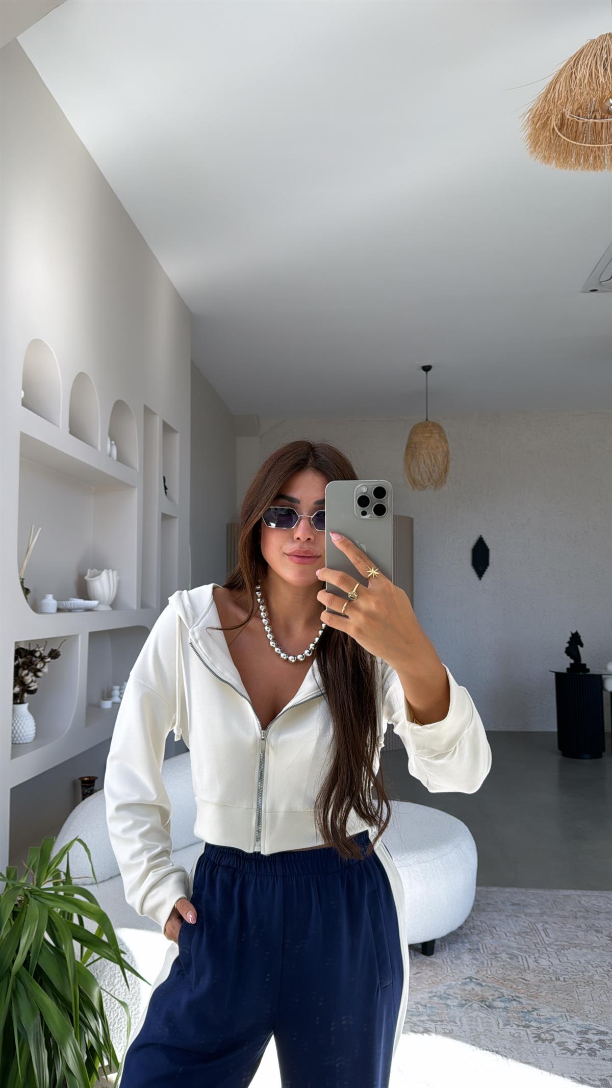 Ekru Fermuarlı Modal Kısa Ceket