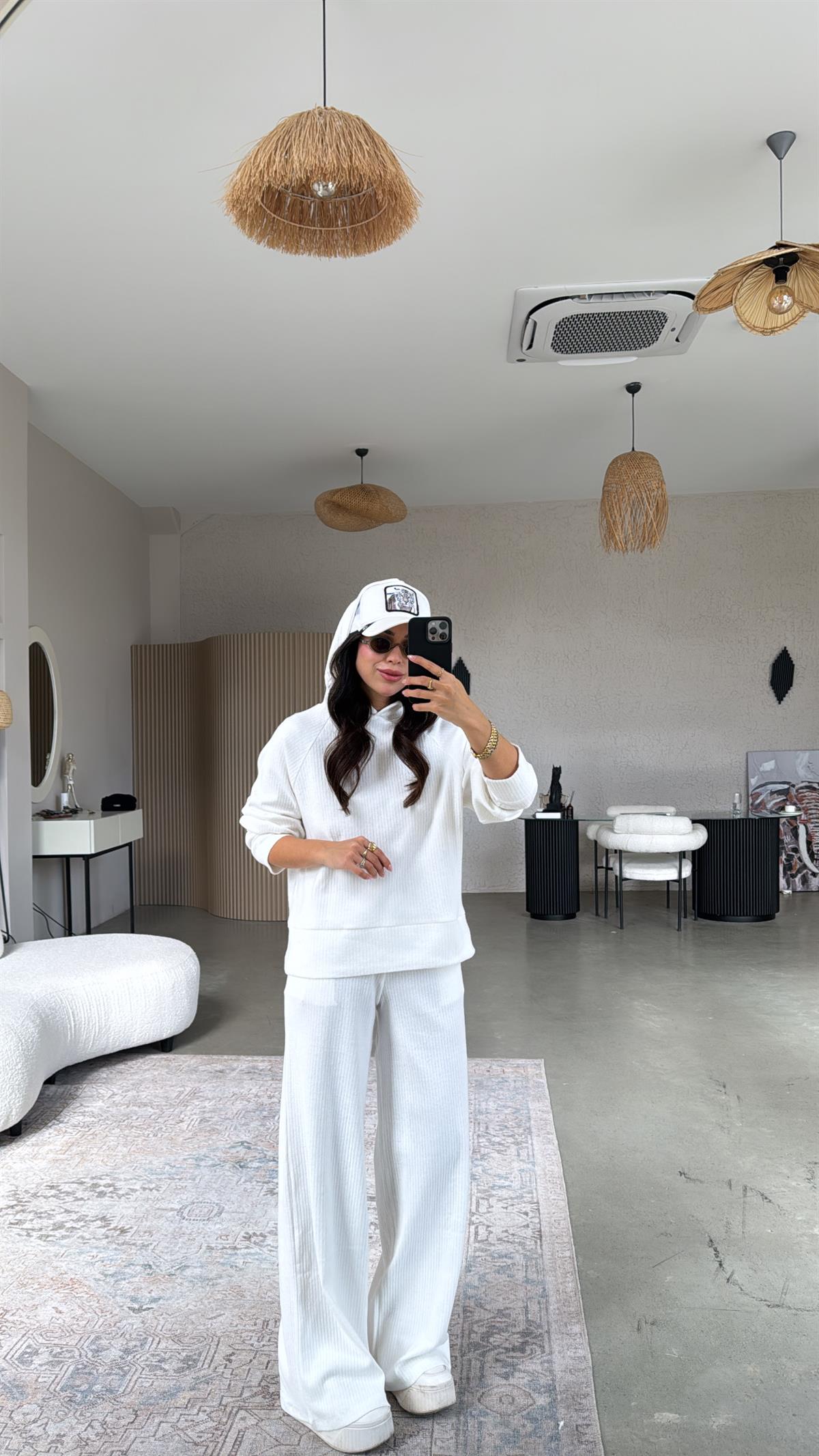 Ekru Fitilli Kapüşonlu Yumuşak Dokulu Takım