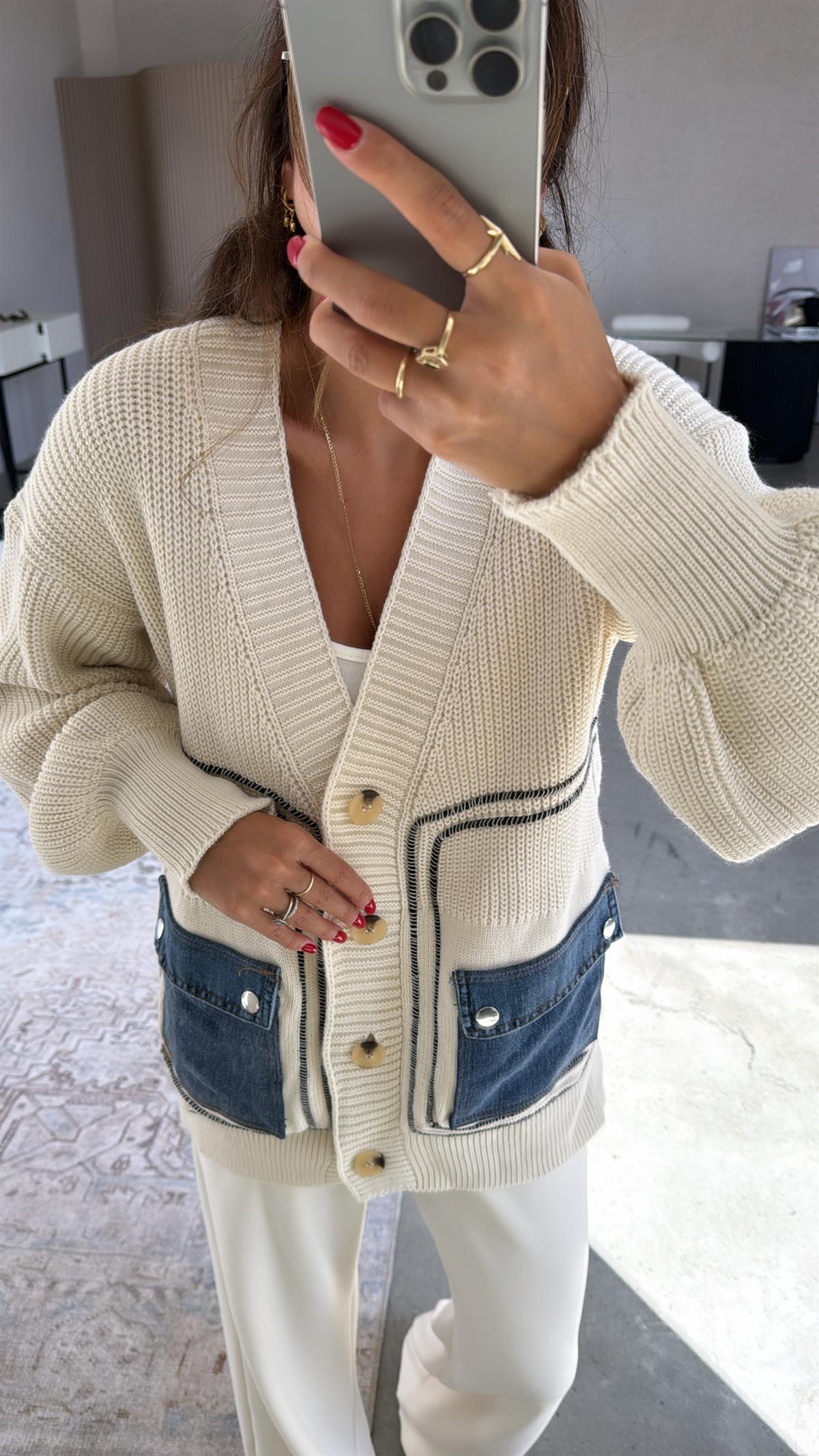 Ekru Kot Cepli Hırka