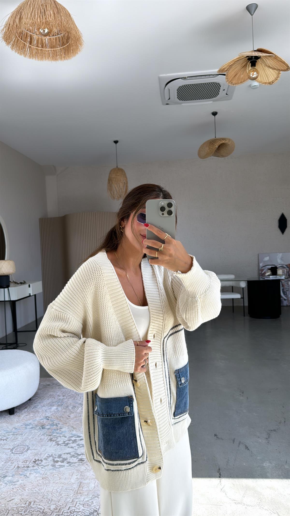 Ekru Kot Cepli Hırka