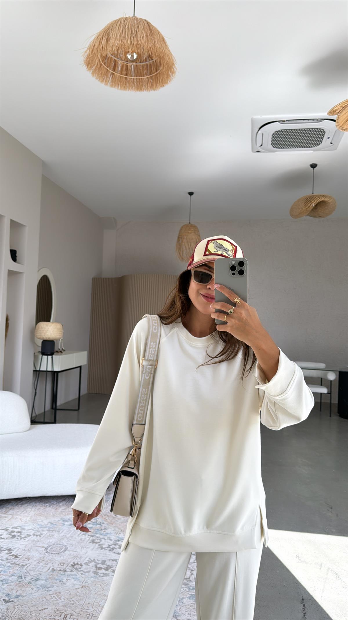 Ekru Modal Yırtmaçlı Sweatshirt