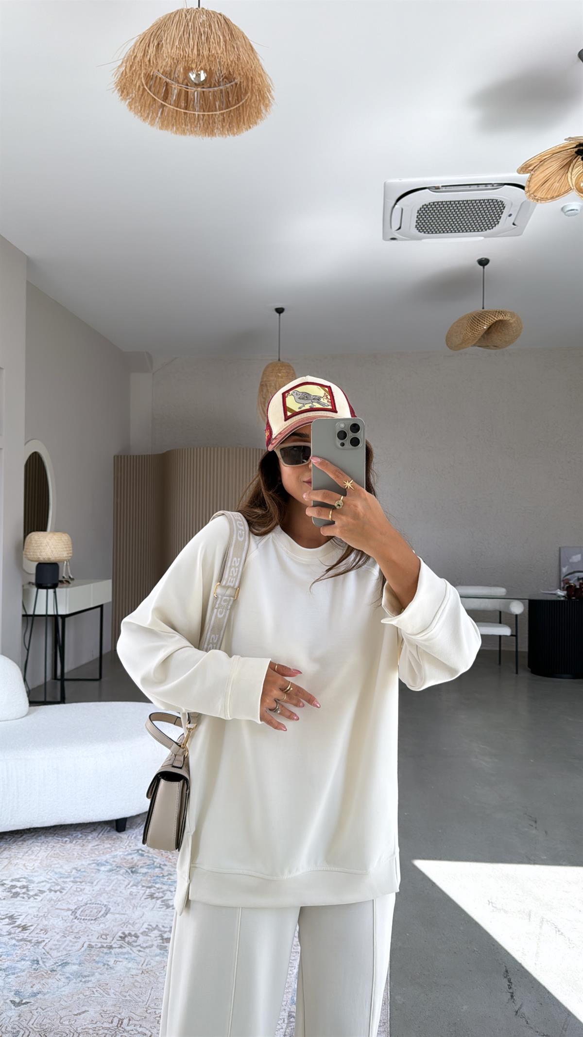 Ekru Modal Yırtmaçlı Sweatshirt