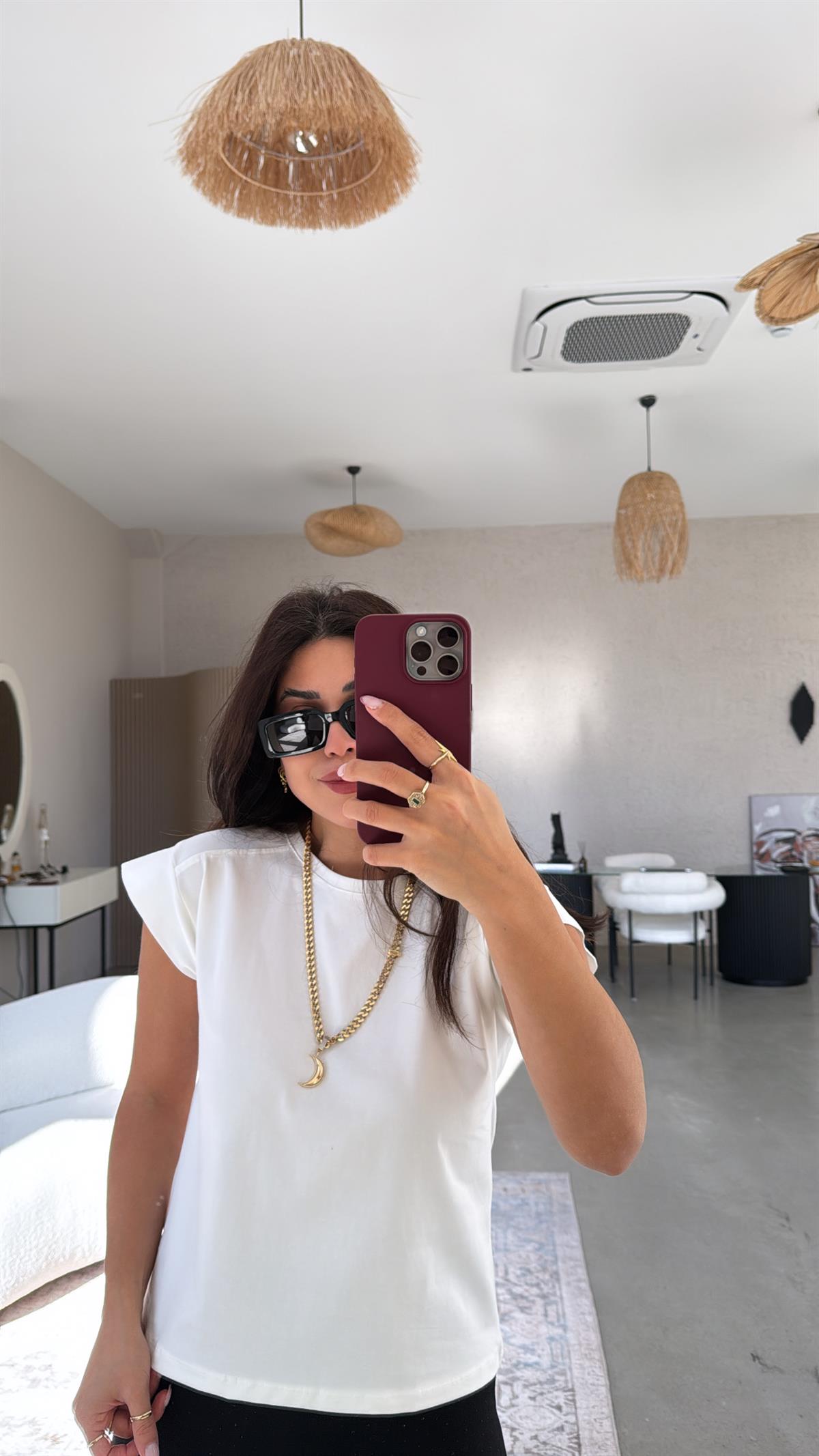 Ekru Omuz Detaylı Tshirt