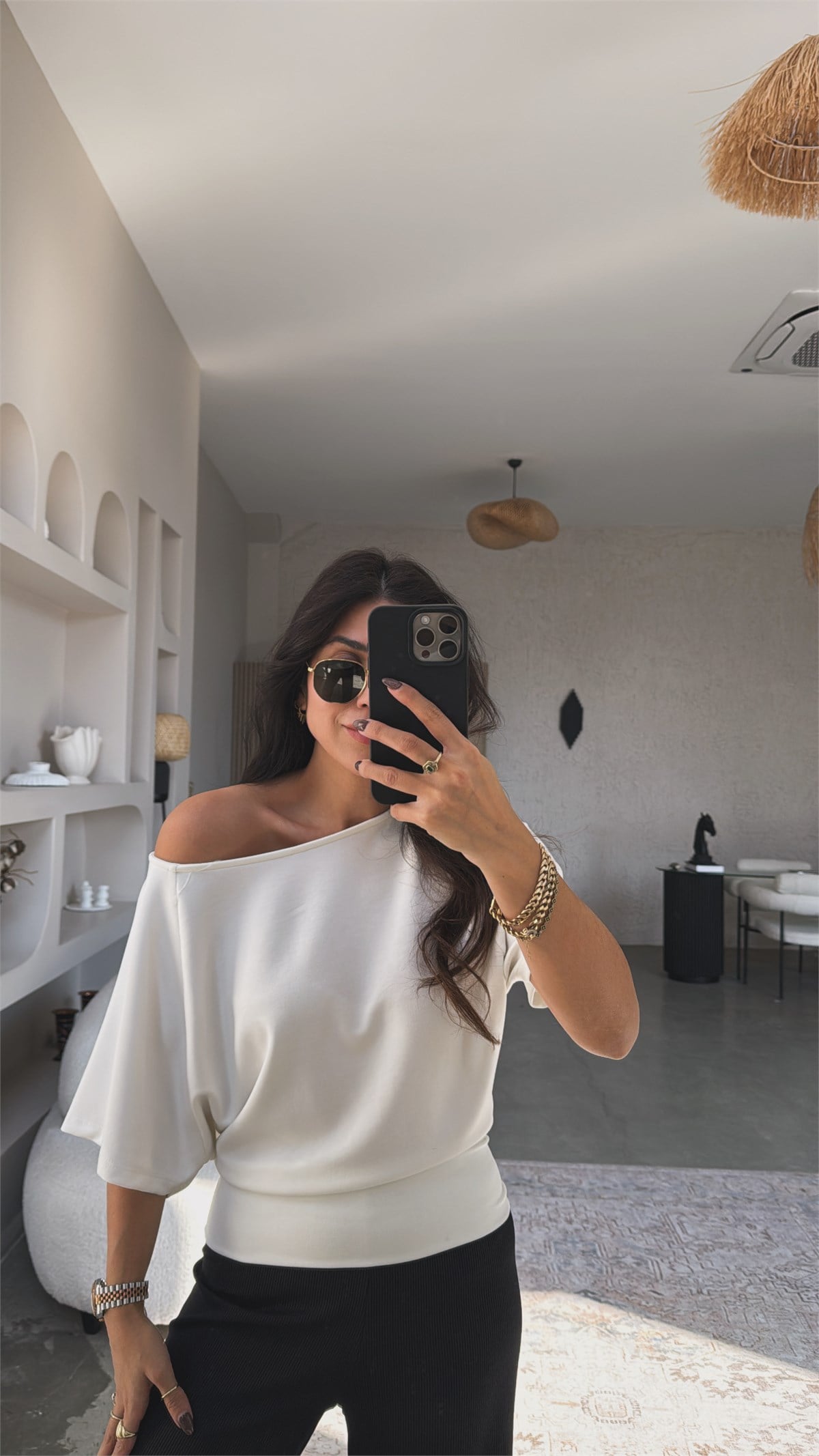 Ekru Omzu Açık Kısa Kollu Modal Bluz